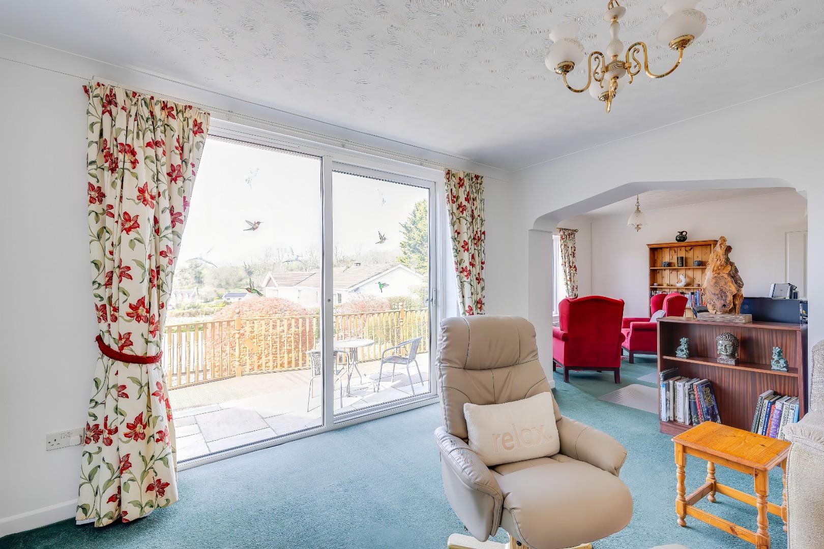 The Rhiw, Graig Penllyn, Nr Cowbridge, Vale of Glamorgan, CF71 7RS